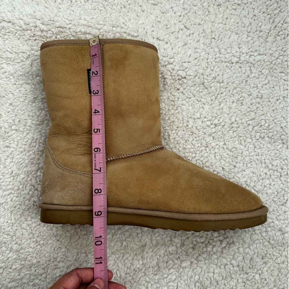 Warmbat Tan Sheepskin Boots Women’s Size 11 - Picture 10 of 10
